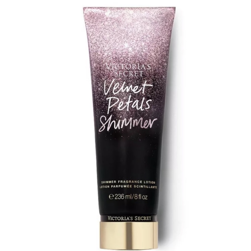 Victoria’s Secret Velvet Petals Shimmer Fragrance Lotion- NWT